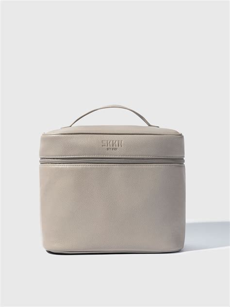 skkn vanity bag